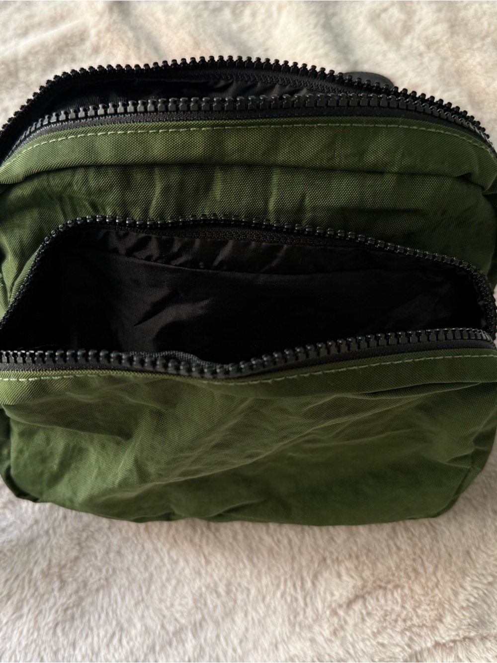 BAGGU Fanny Pack Bay Laurel - Picture 7 of 11